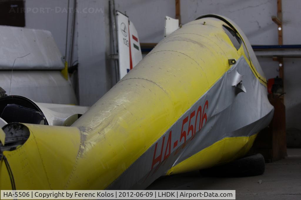 HA-5506, 1983 Rubik R-26SU Góbé 82 C/N AA800007, Dunakeszi
