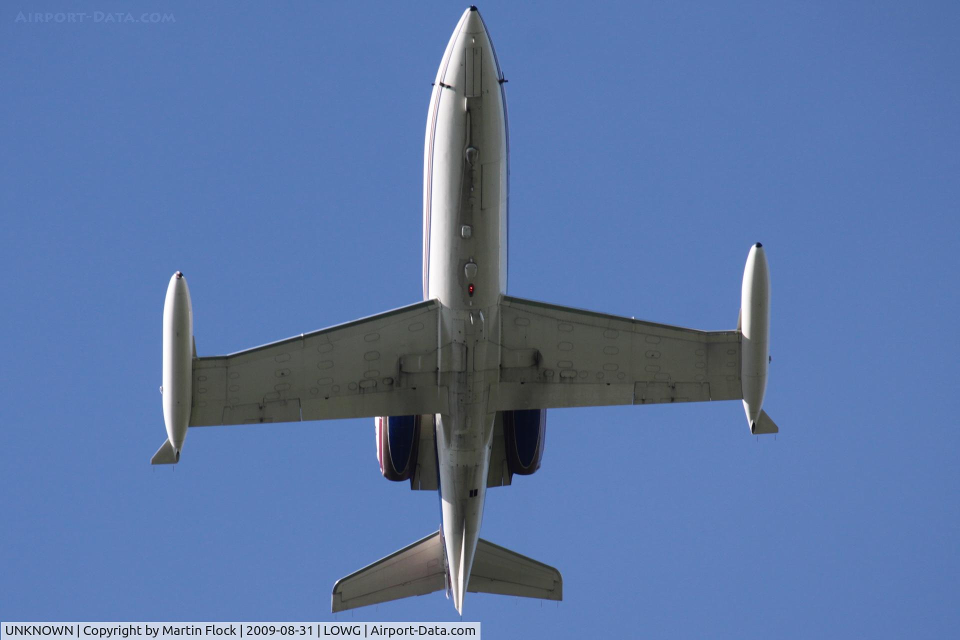 UNKNOWN, Miscellaneous Various C/N unknown, Passing overhead