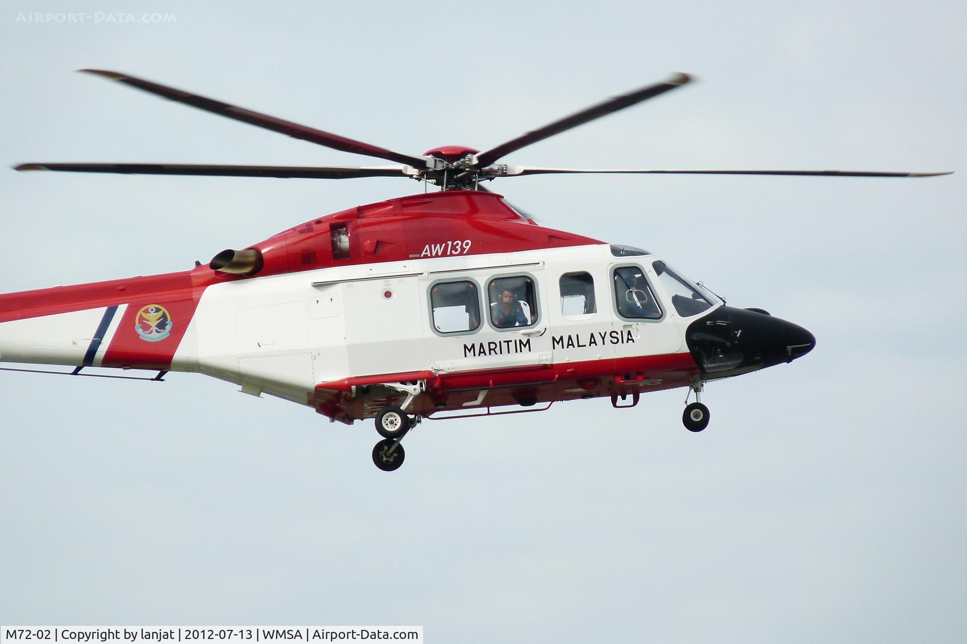 M72-02, 2010 AgustaWestland AW-139 C/N 31133, evening
