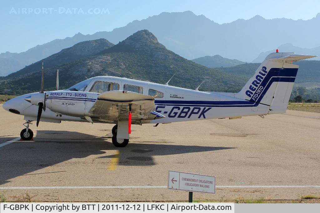 F-GBPK, Piper PA-44-180 Seminole C/N 44-7995308, Parking