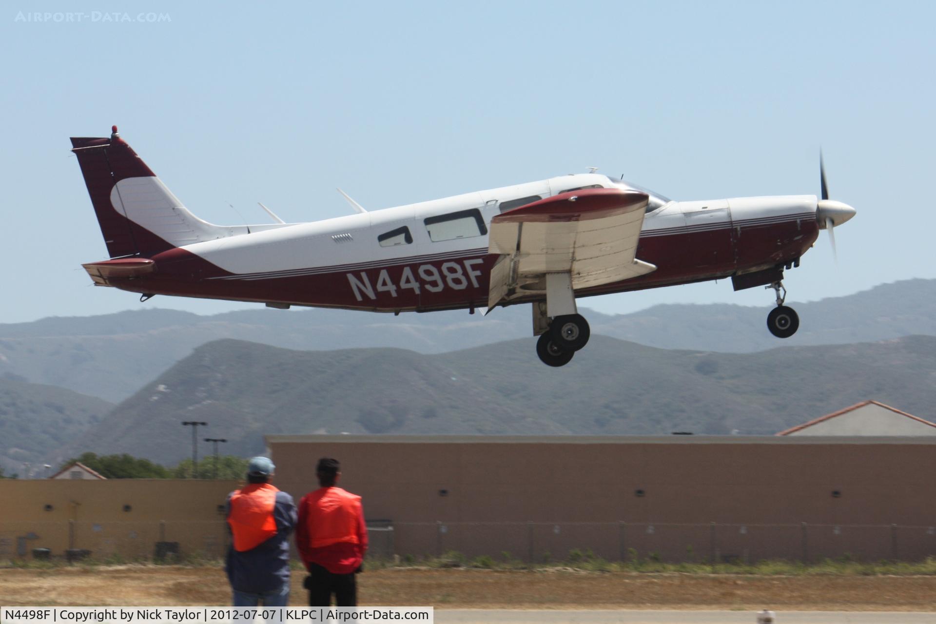 N4498F, 1976 Piper PA-32R-300 Cherokee Lance C/N 32R-7680453, Landing 25