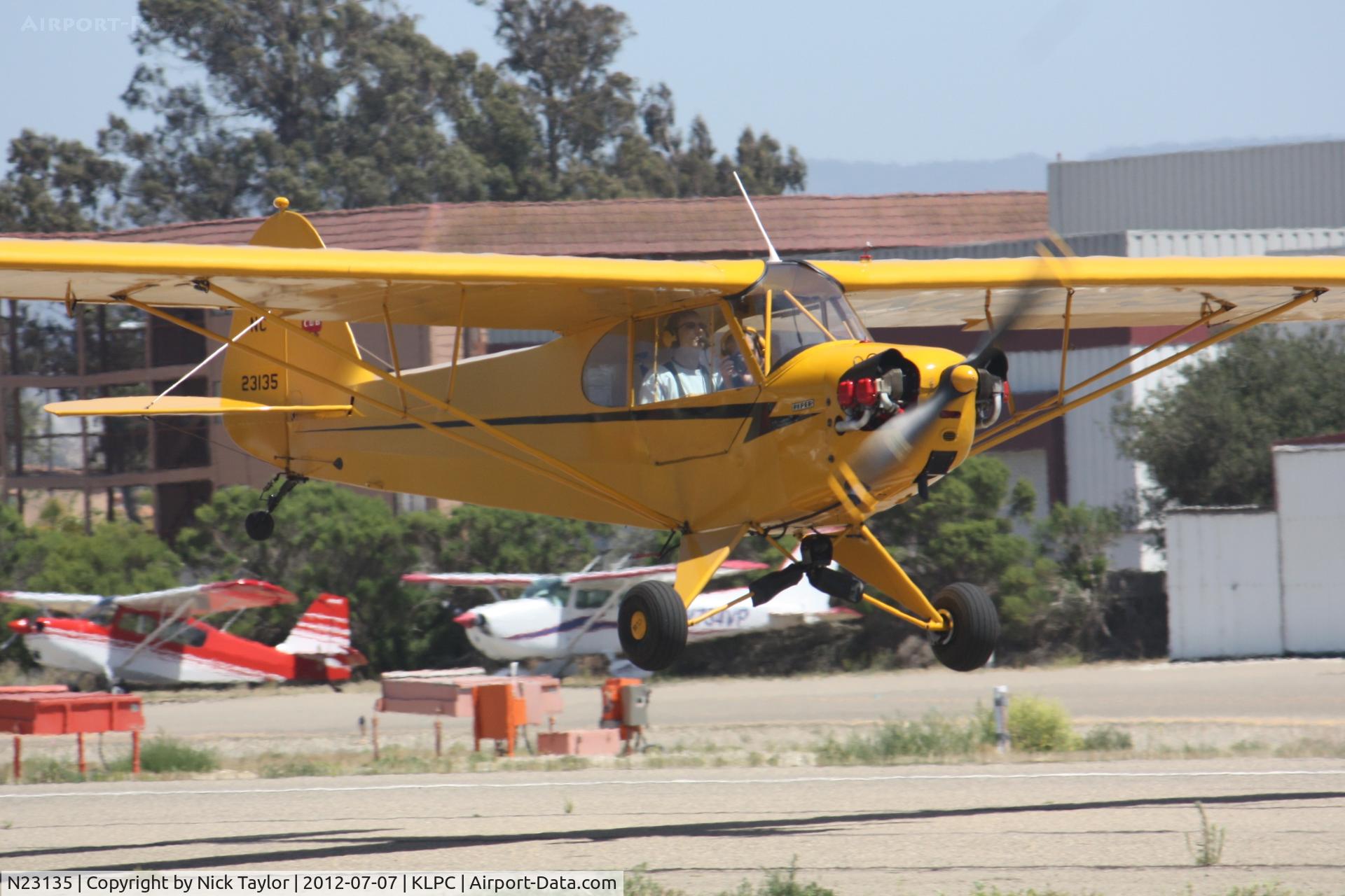 N23135, 1939 Piper J-3 Cub C/N 2918, Lompoc Piper Cub fly in 2012