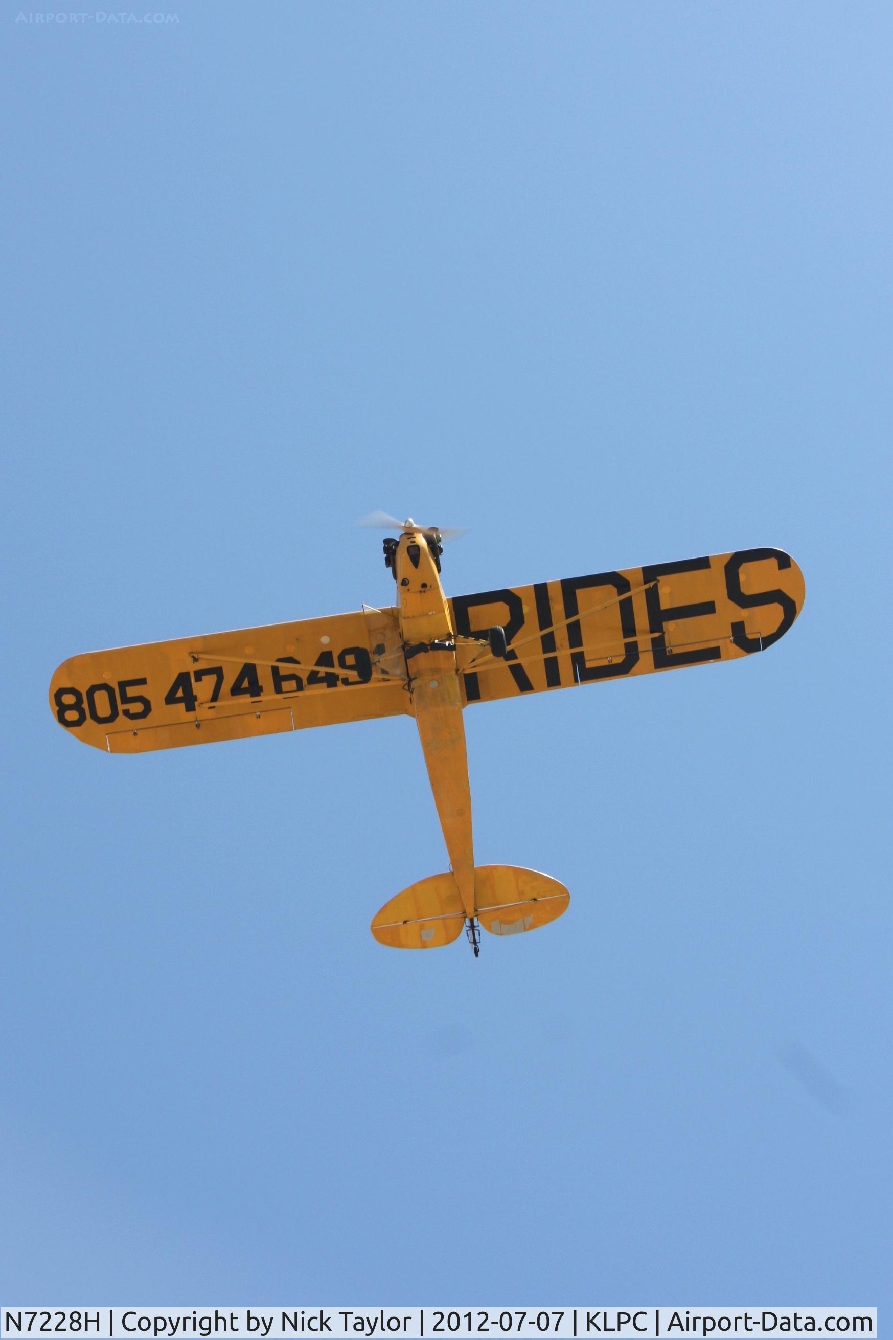N7228H, 1946 Piper J3C-65 Cub C/N 20494, Lompoc Piper Cub fly in 2012