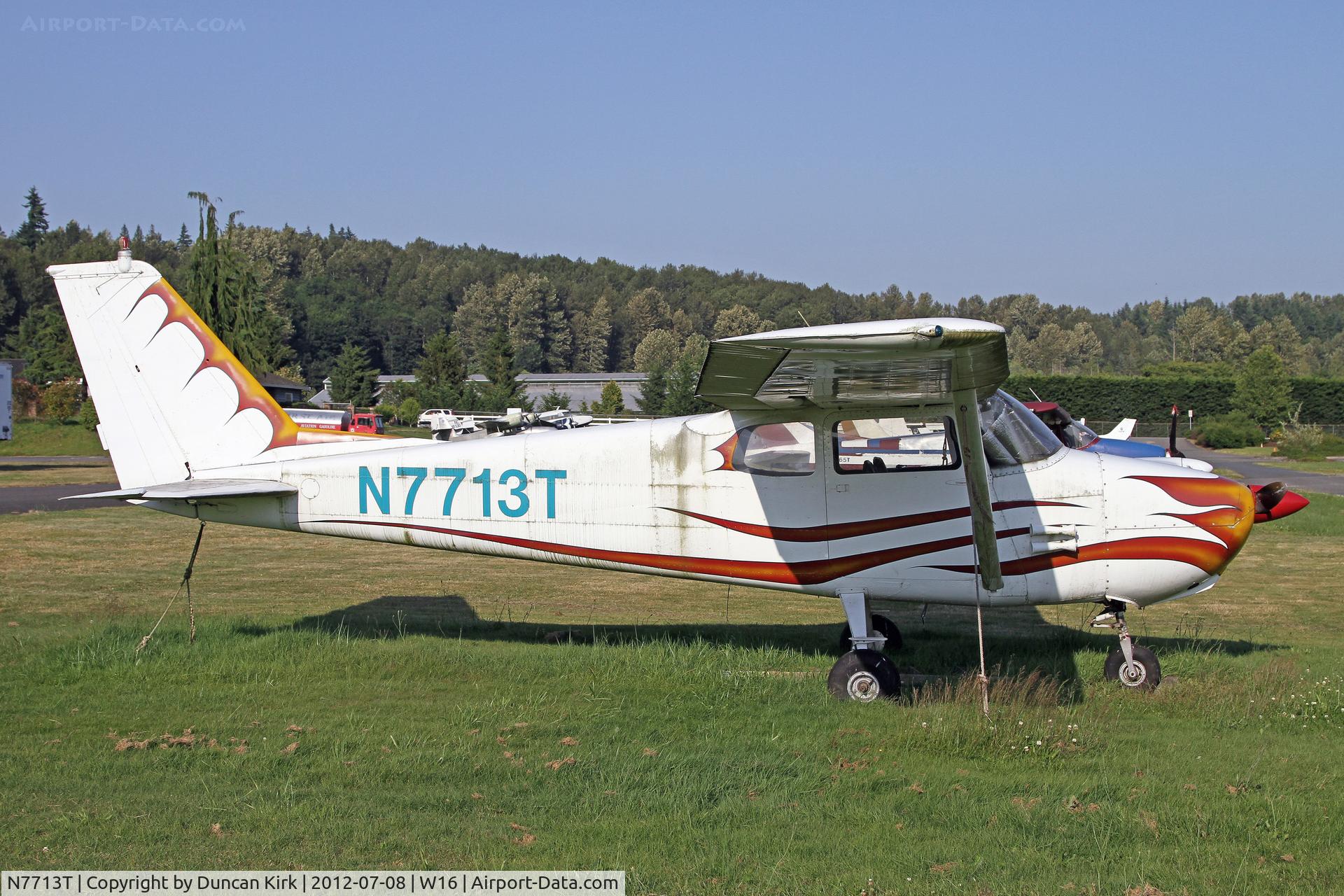 N7713T, 1960 Cessna 172A C/N 47313, Hot colors but not a hot plane I'm afraid