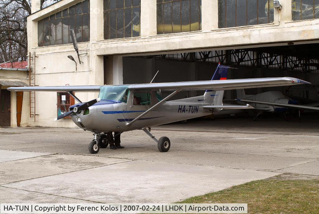 HA-TUN, 1976 Cessna 150M C/N 15078359, Dunakeszi
