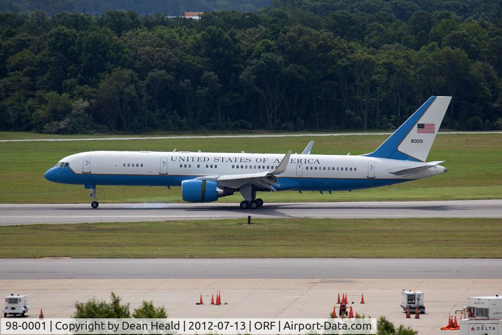98-0001, 1998 Boeing VC-32A (757-200) C/N 29025, 