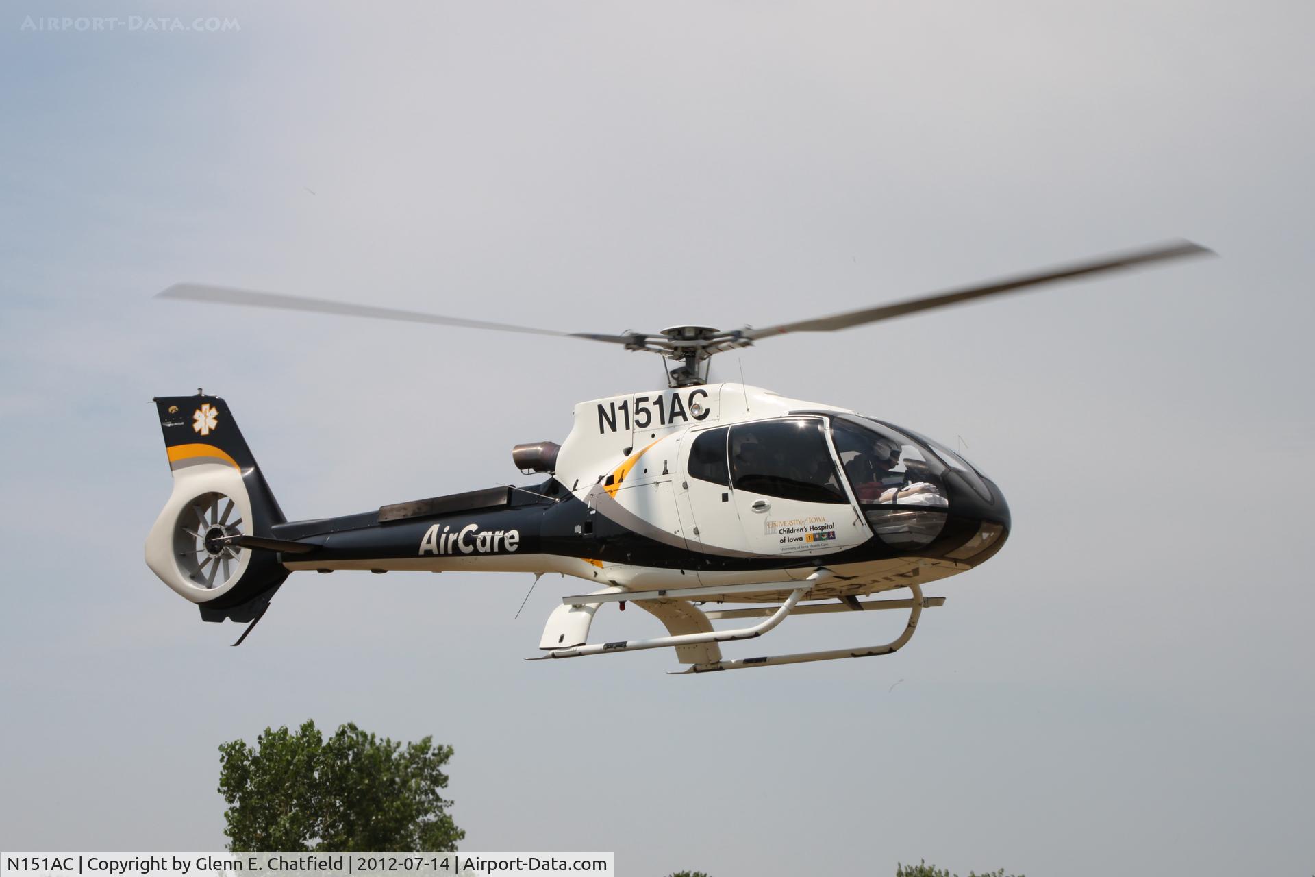 N151AC, 2003 Eurocopter EC-130B-4 (AS-350B-4) C/N 3732, Circling to land in North Liberty for display.