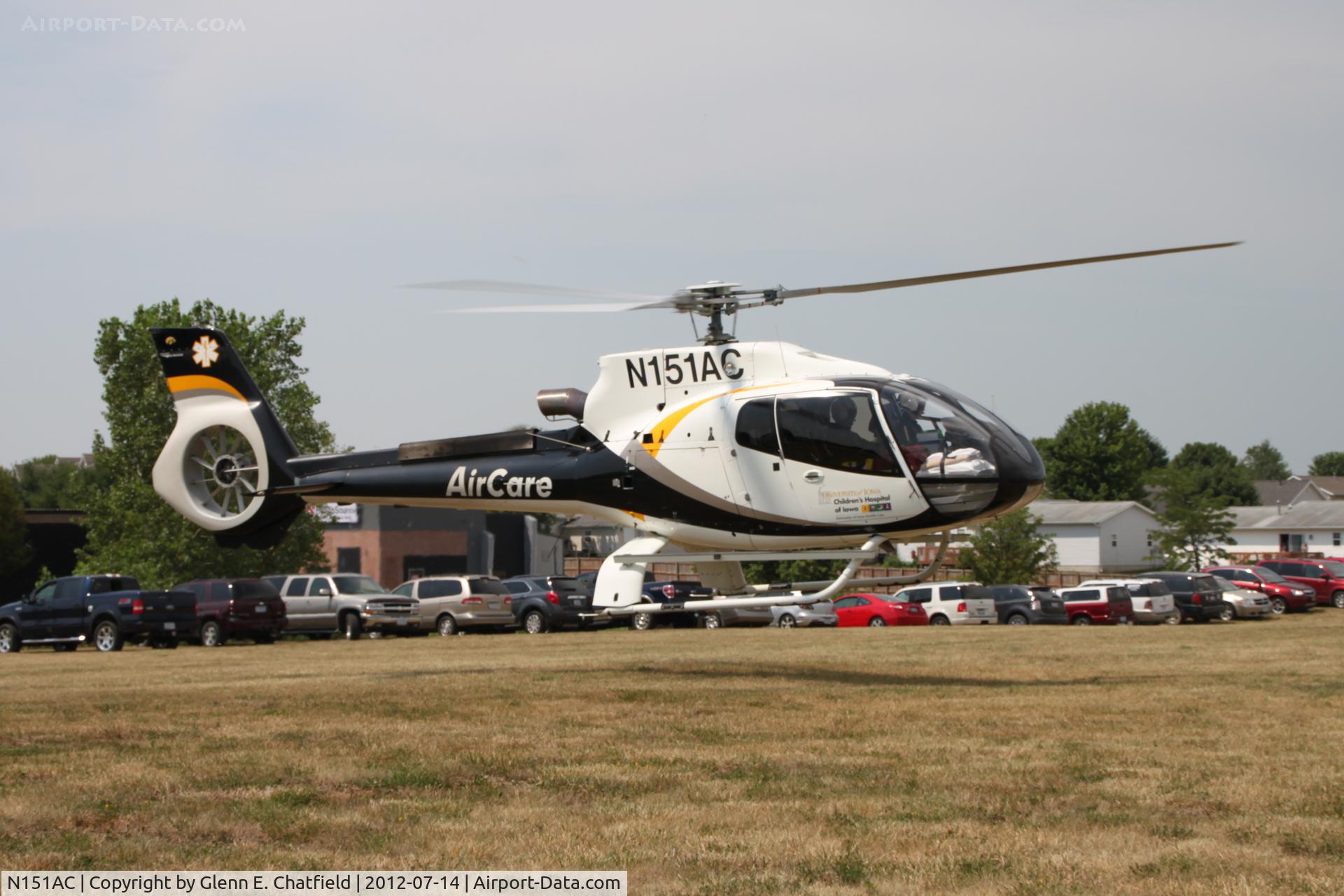 N151AC, 2003 Eurocopter EC-130B-4 (AS-350B-4) C/N 3732, Landing in North Liberty for display.
