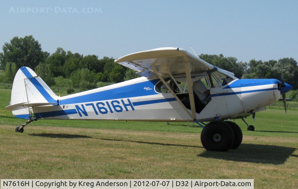N7616H, 1946 Piper PA-12 Super Cruiser C/N 12-491, 2012 Starbuck Fly-in Breakfast