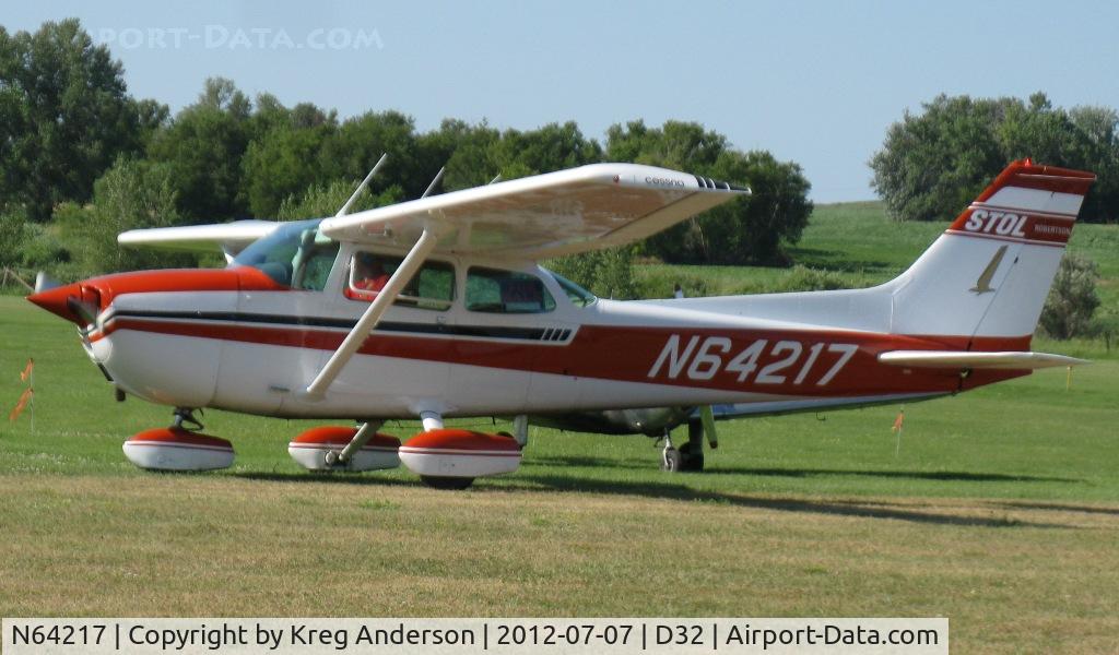 N64217, 1975 Cessna 172M C/N 17265097, 2012 Starbuck Fly-in Breakfast