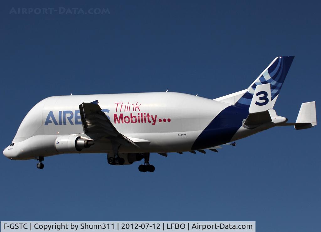 F-GSTC, 1997 Airbus A300B4-608ST Super Transporter C/N 765, Landing rwy 32L with additional 'Think Mobility...' titles on left side