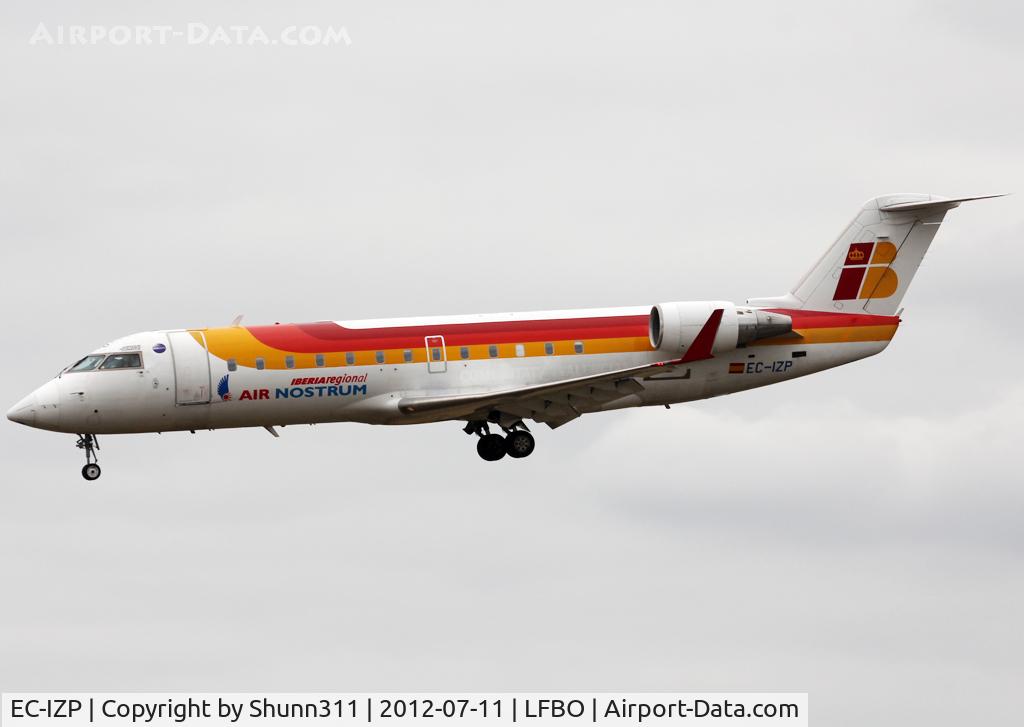 EC-IZP, 2004 Bombardier CRJ-200ER (CL-600-2B19) C/N 7950, Landing rwy 32R... 'Communitat Valenciana' titles removed