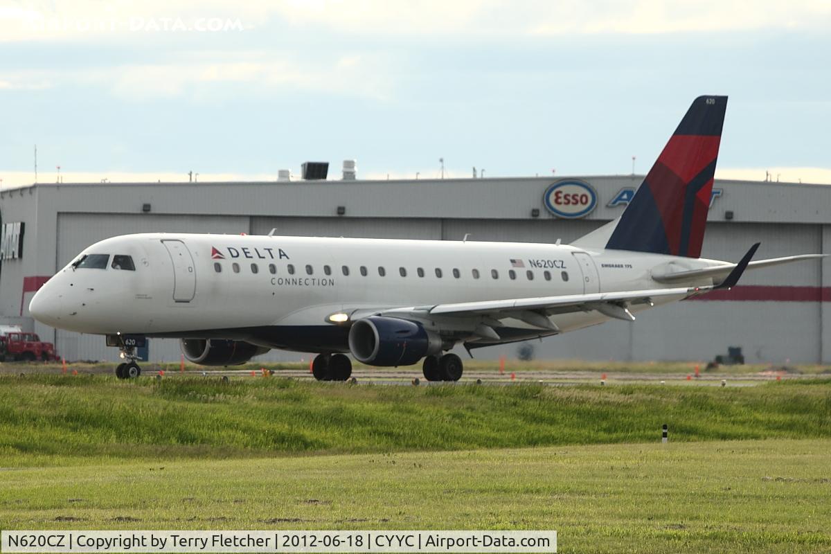 N620CZ, 2008 Embraer 175LR (ERJ-170-200LR) C/N 17000214, at Calgary