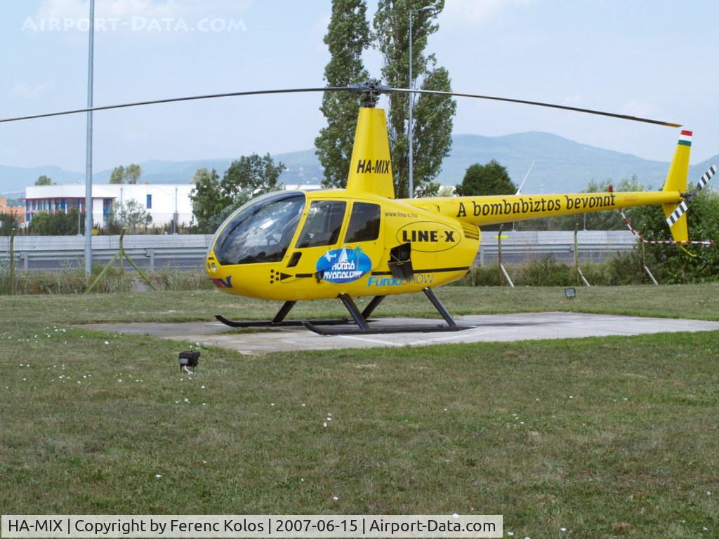 HA-MIX, 1999 Robinson R44 Astro C/N 0650, Budakalász