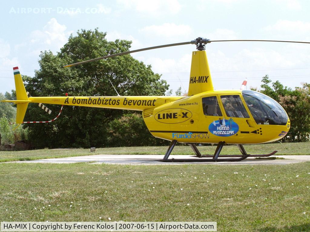 HA-MIX, 1999 Robinson R44 Astro C/N 0650, Budakalász