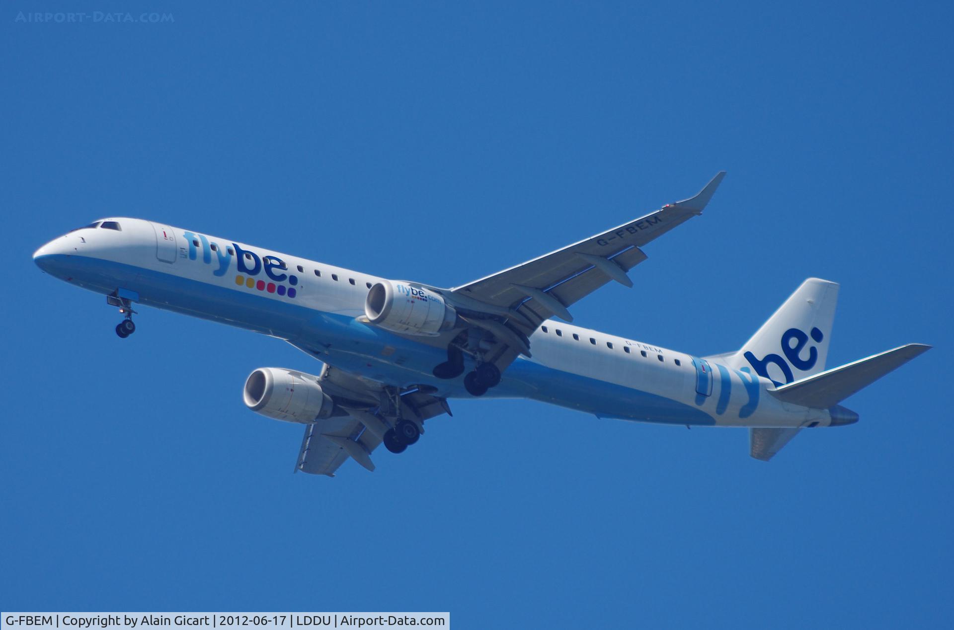 G-FBEM, 2008 Embraer 195LR (ERJ-190-200LR) C/N 19000204, Approach Dubrovnik airport