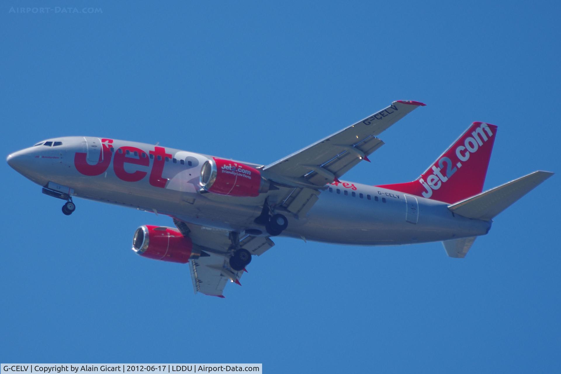 G-CELV, 1986 Boeing 737-377 C/N 23661, Approach Dubrovnik airport