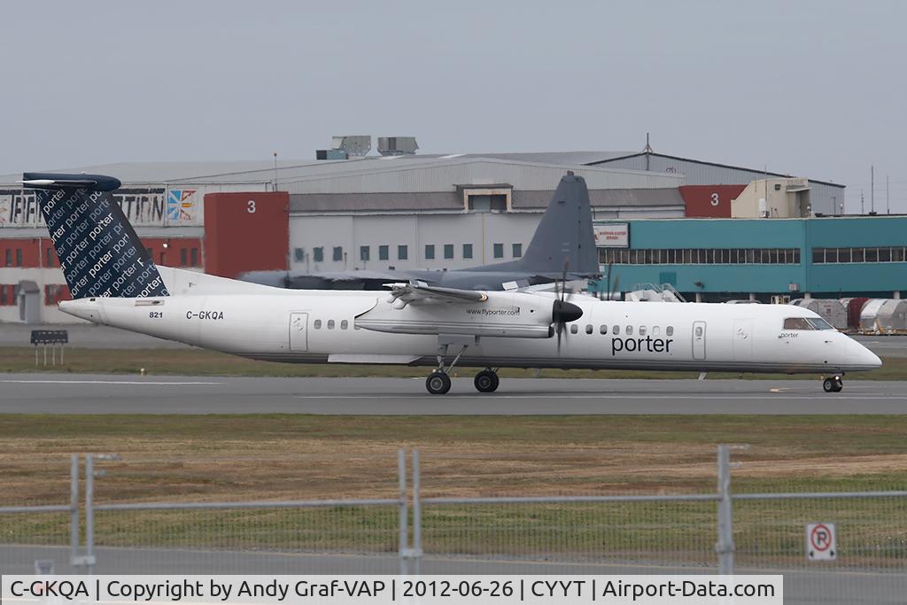 C-GKQA, 2011 De Havilland Canada DHC-8-402Q Dash 8 C/N 4357, Porter DHC 8-400