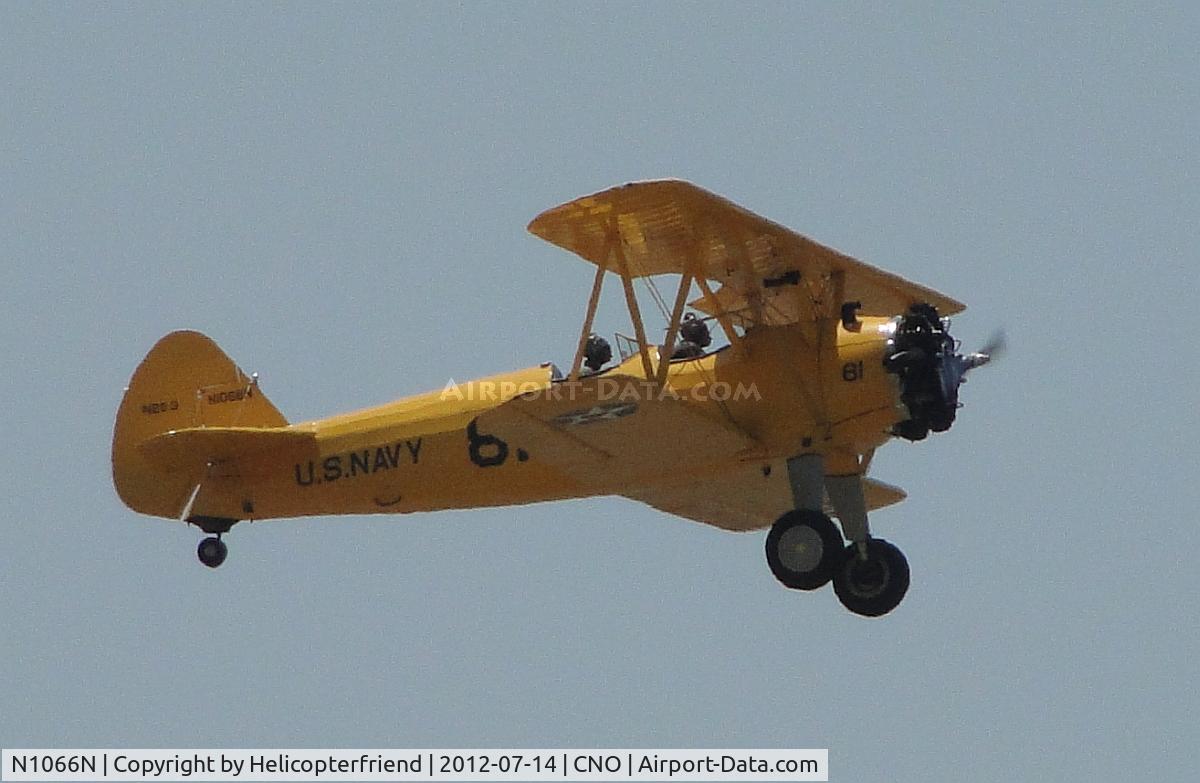 N1066N, 1942 Boeing A75N1 (PT-17) C/N 75-5293, Westbound