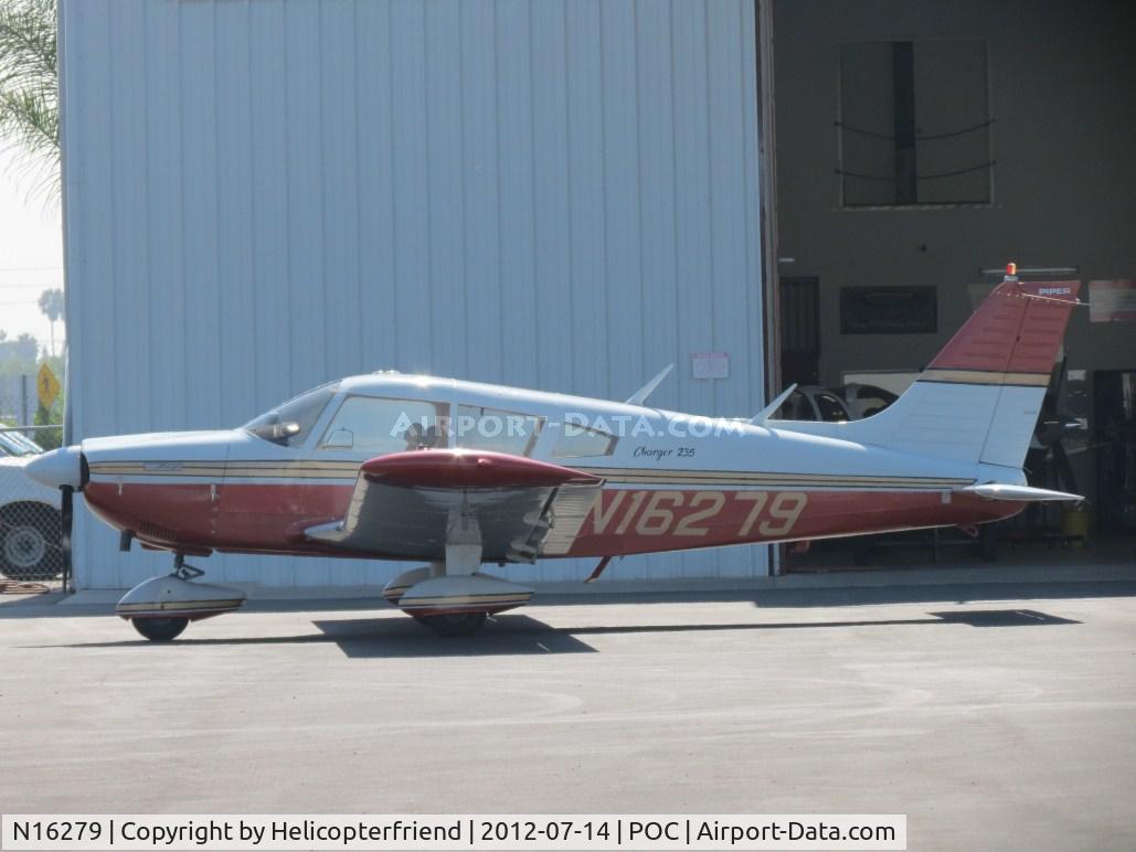 N16279, 1973 Piper PA-28-235 C/N 28-7310083, Parked at Howard Aviaiton