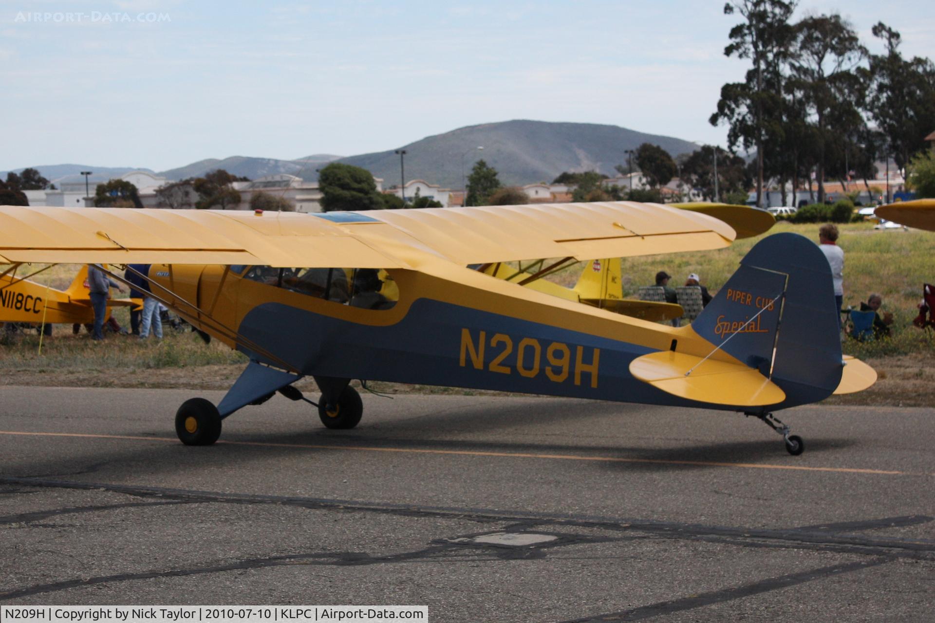 N209H, 1948 Piper PA-11 Cub Special C/N 11-500, Lompoc Piper Cub fly in 2010