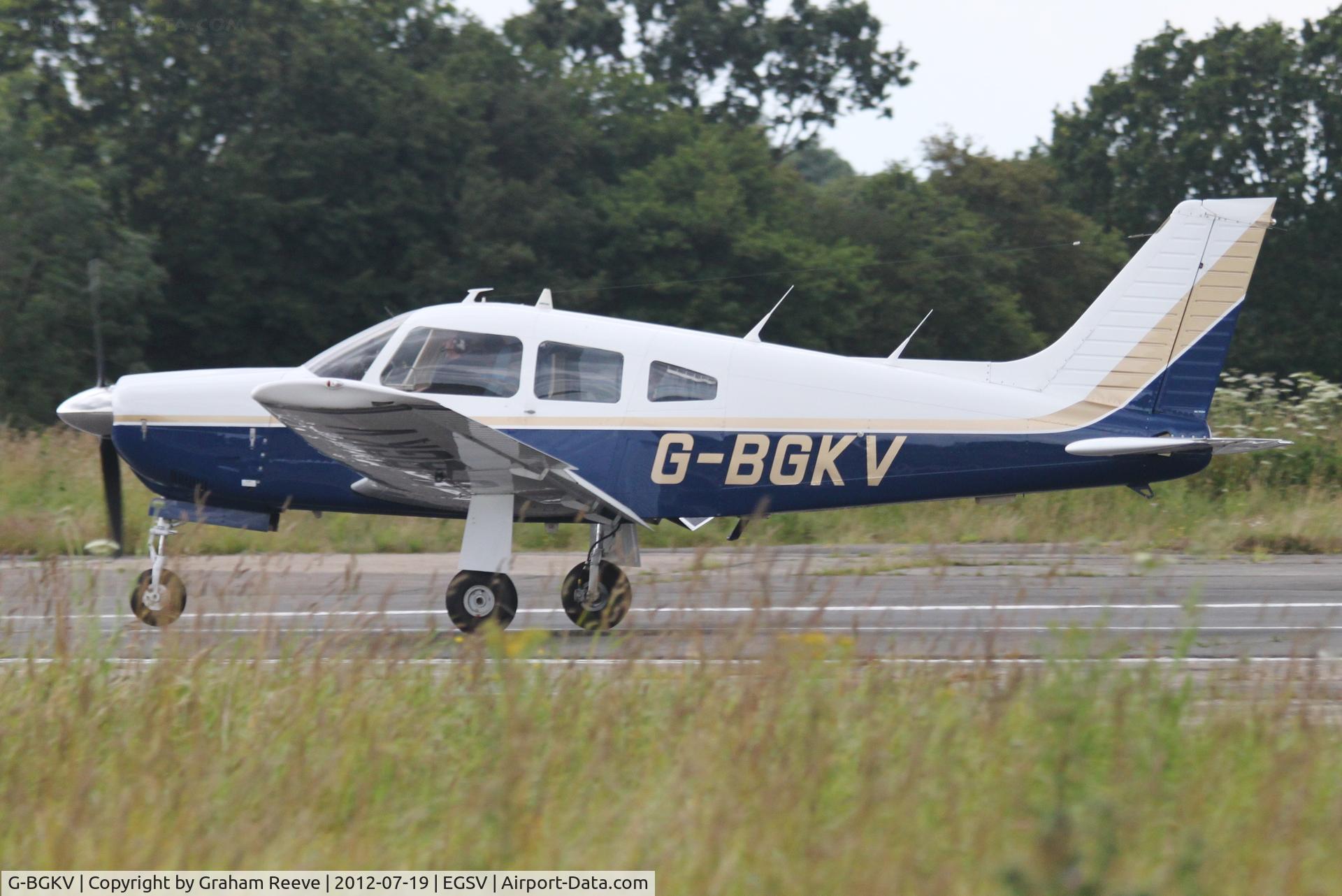 G-BGKV, 1977 Piper PA-28R-201 Cherokee Arrow III C/N 28R-7737156, Departing.