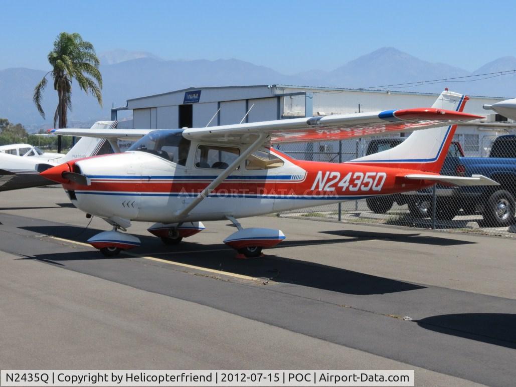 N2435Q, 1966 Cessna 182K Skylane C/N 18257635, Parked in transient parking