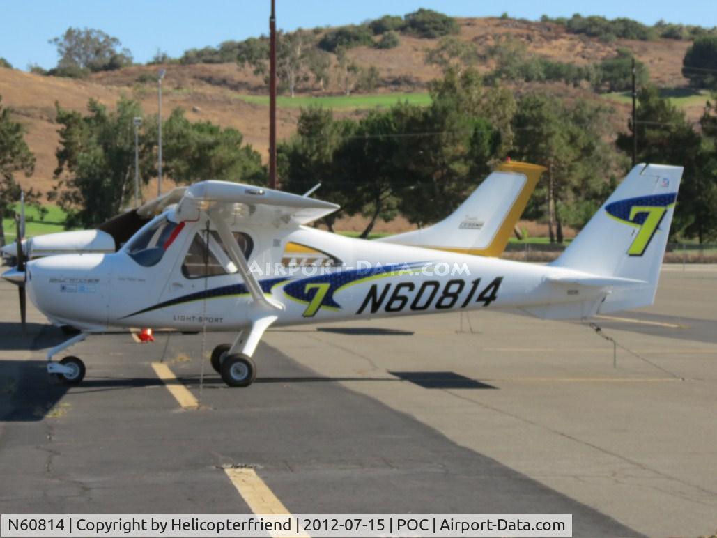 N60814, 2012 Cessna 162 Skycatcher C/N 16200222, Parked in transient parking