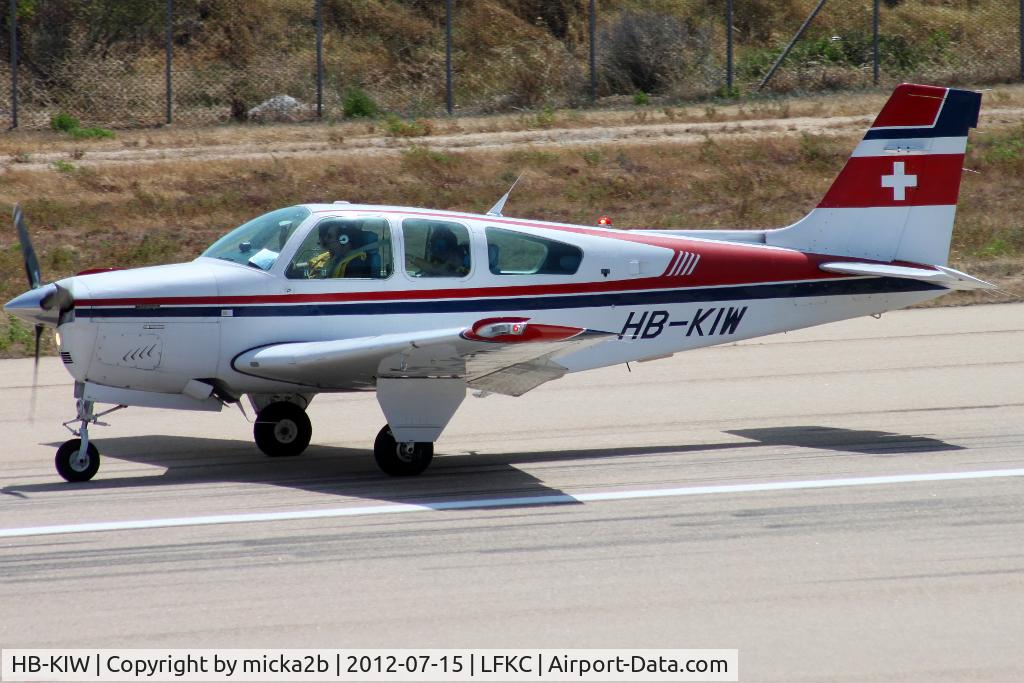 HB-KIW, 1988 Beech F33A Bonanza Bonanza C/N CE1286, Taxiing for departure in 18