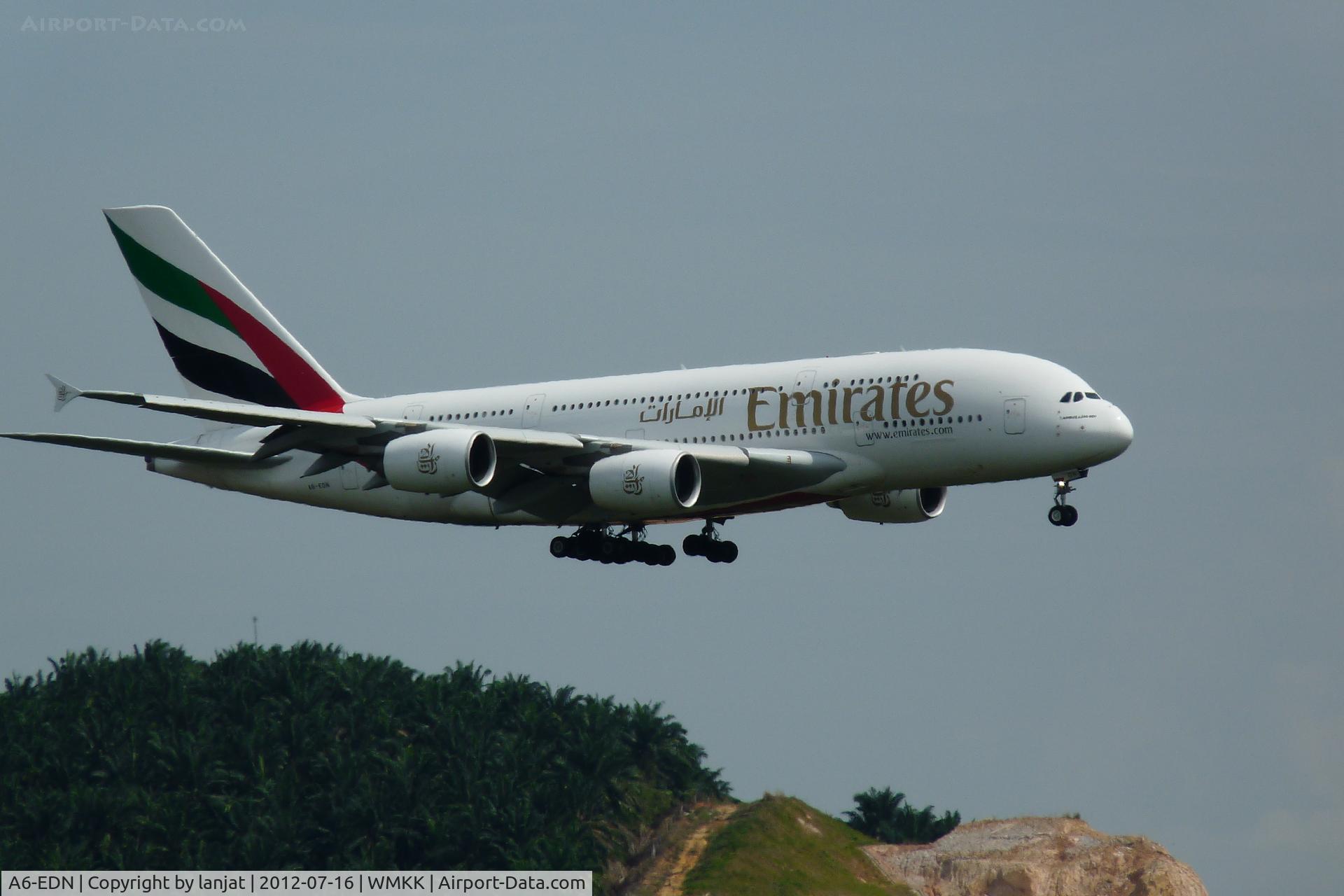 A6-EDN, 2010 Airbus A380-861 C/N 056, Fron DXB