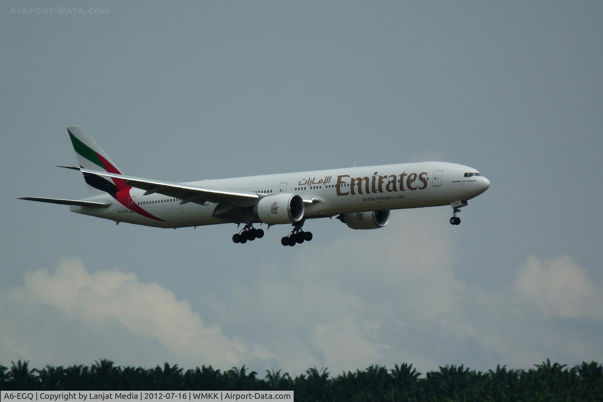 A6-EGQ, 2012 Boeing 777-31H/ER C/N 41076, Afternoon
