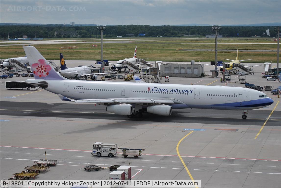 B-18801, 2001 Airbus A340-313 C/N 402, Expecting take-off in a few minutes.....
