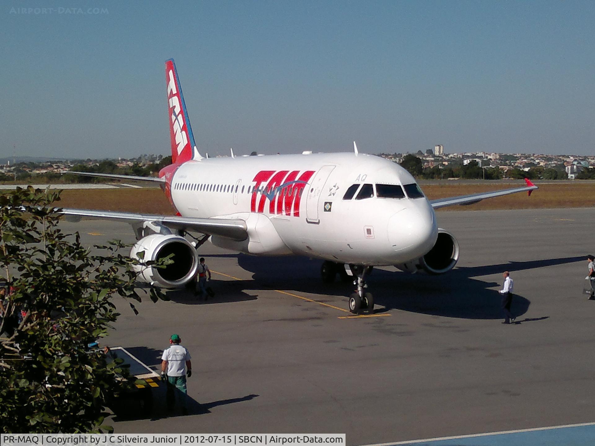 PR-MAQ, 2002 Airbus A319-132 C/N 1855, TAM, arrived in a beutifull su