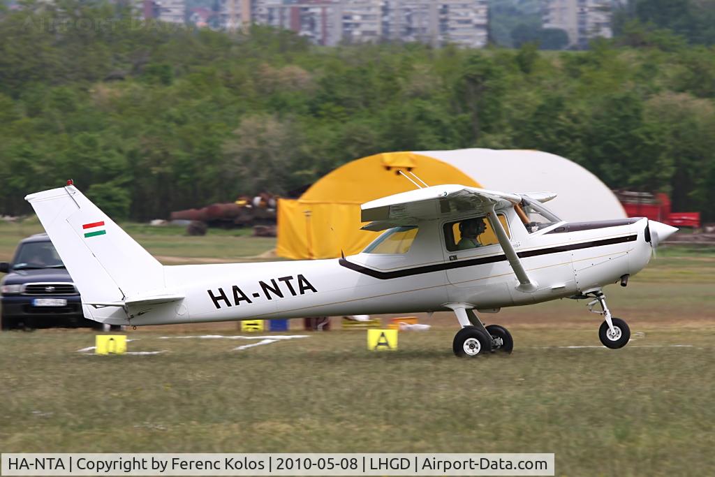 HA-NTA, 1985 Cessna 152 C/N 15286022, Gödöllö