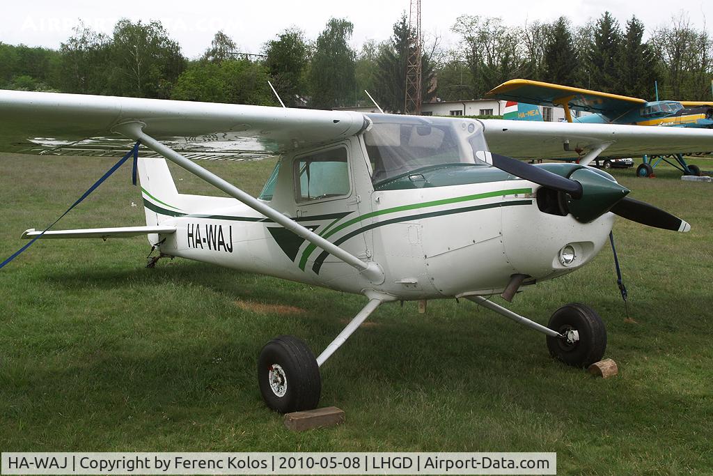 HA-WAJ, 1980 Cessna 152 C/N 152-83188, Gödöllö