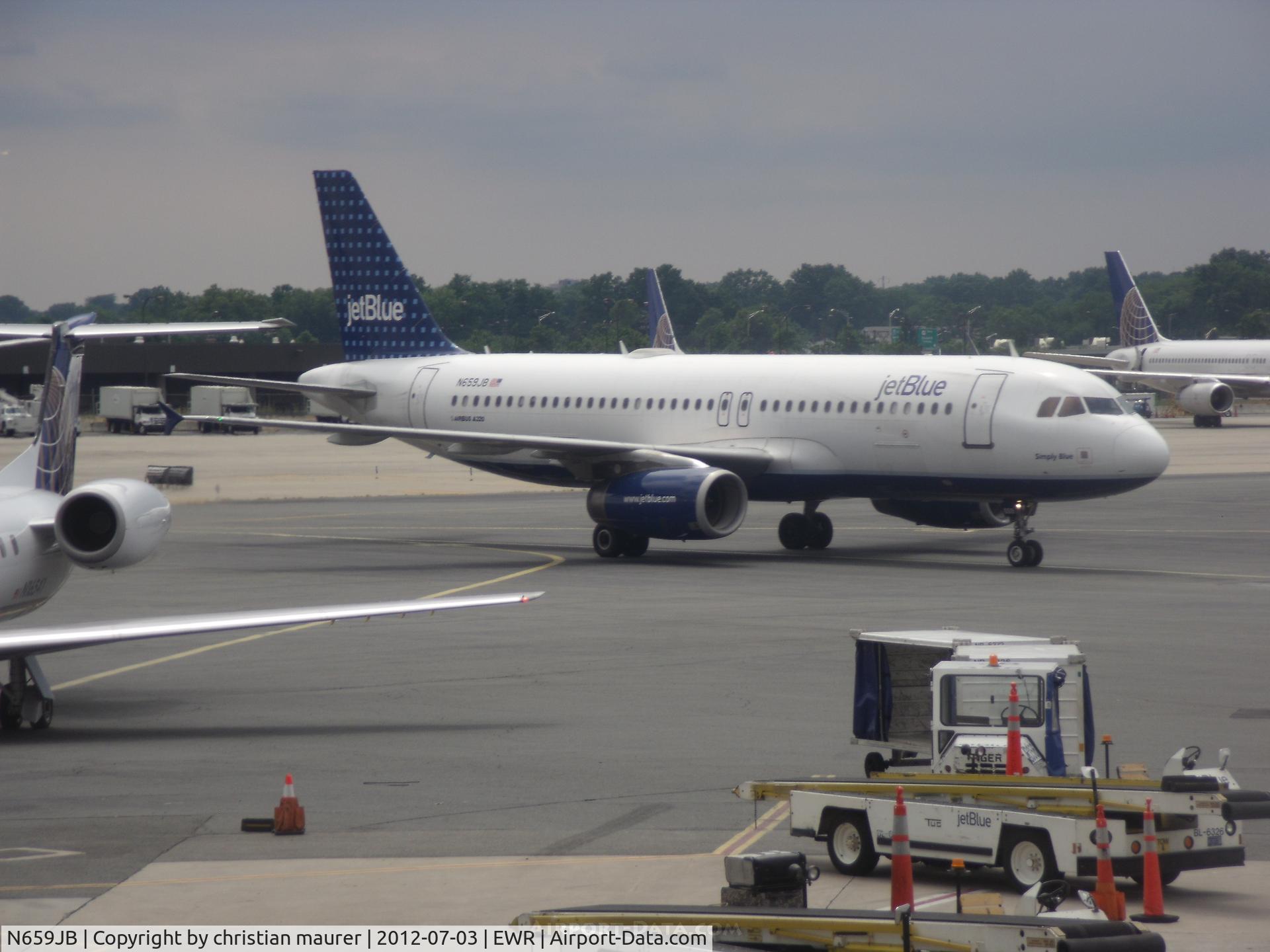 N659JB, 2007 Airbus A320-232 C/N 3190, SIMPLY BLUE