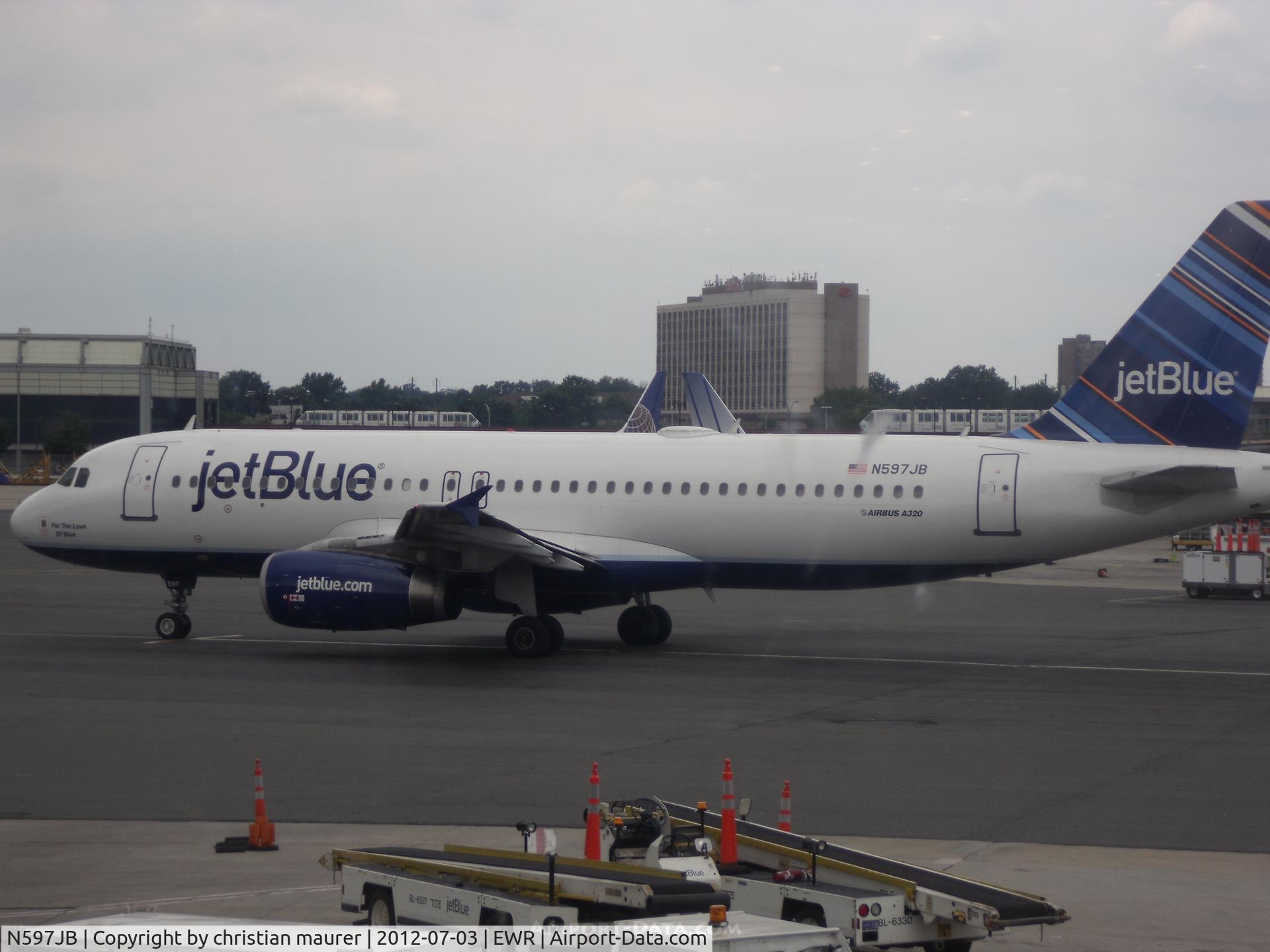 N597JB, 2004 Airbus A320-232 C/N 2307, FOR THE LOVE OF BLUE