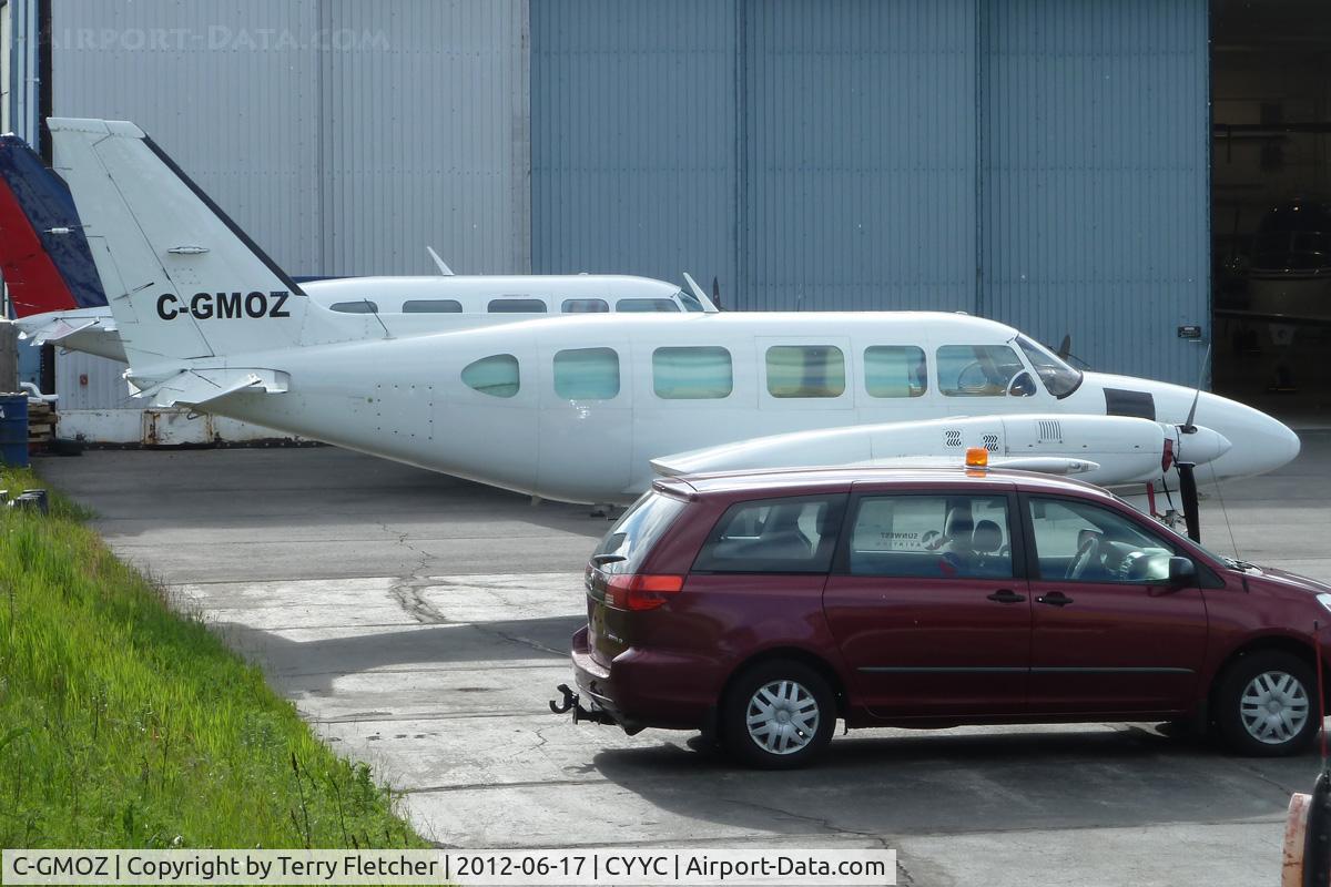 C-GMOZ, 1979 Piper PA-31-350 Navajo Chieftain C/N 31-8052067, at Calgary