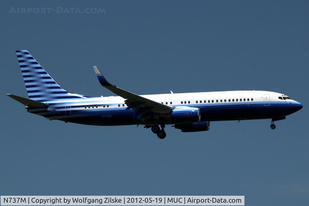 N737M, 2002 Boeing 737-8EQ BBJ C/N 33361, visitor