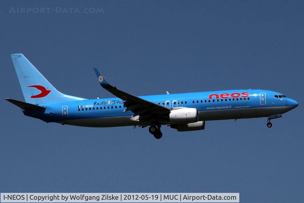I-NEOS, 2002 Boeing 737-86N C/N 32733, visitor