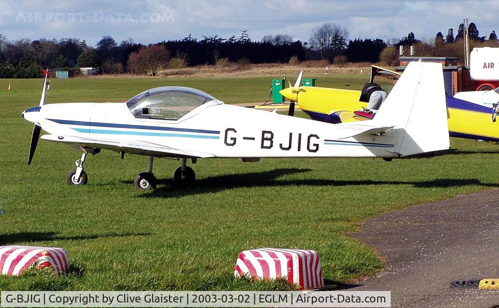 G-BJIG, 1982 Slingsby T-67A Firefly C/N 1992, Originally owned to, Slingsby Engineering Ltd in September 1981 and currently, in private hands since August 2005.