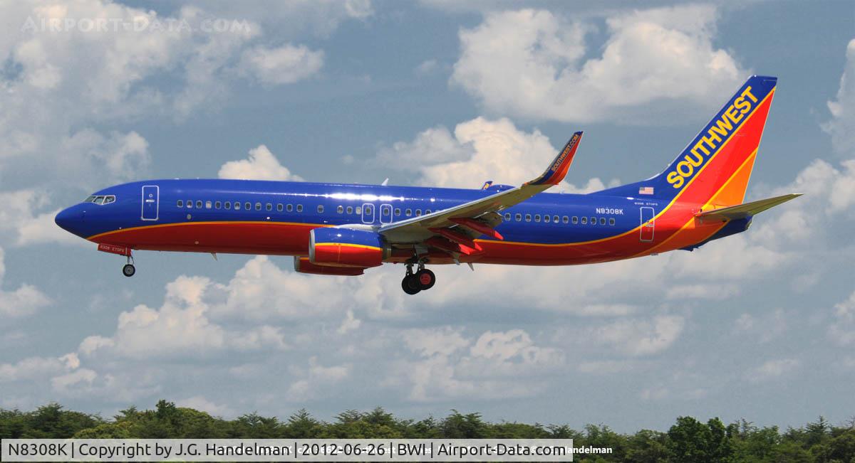 N8308K, 2012 Boeing 737-8H4 C/N 36682, at BWI