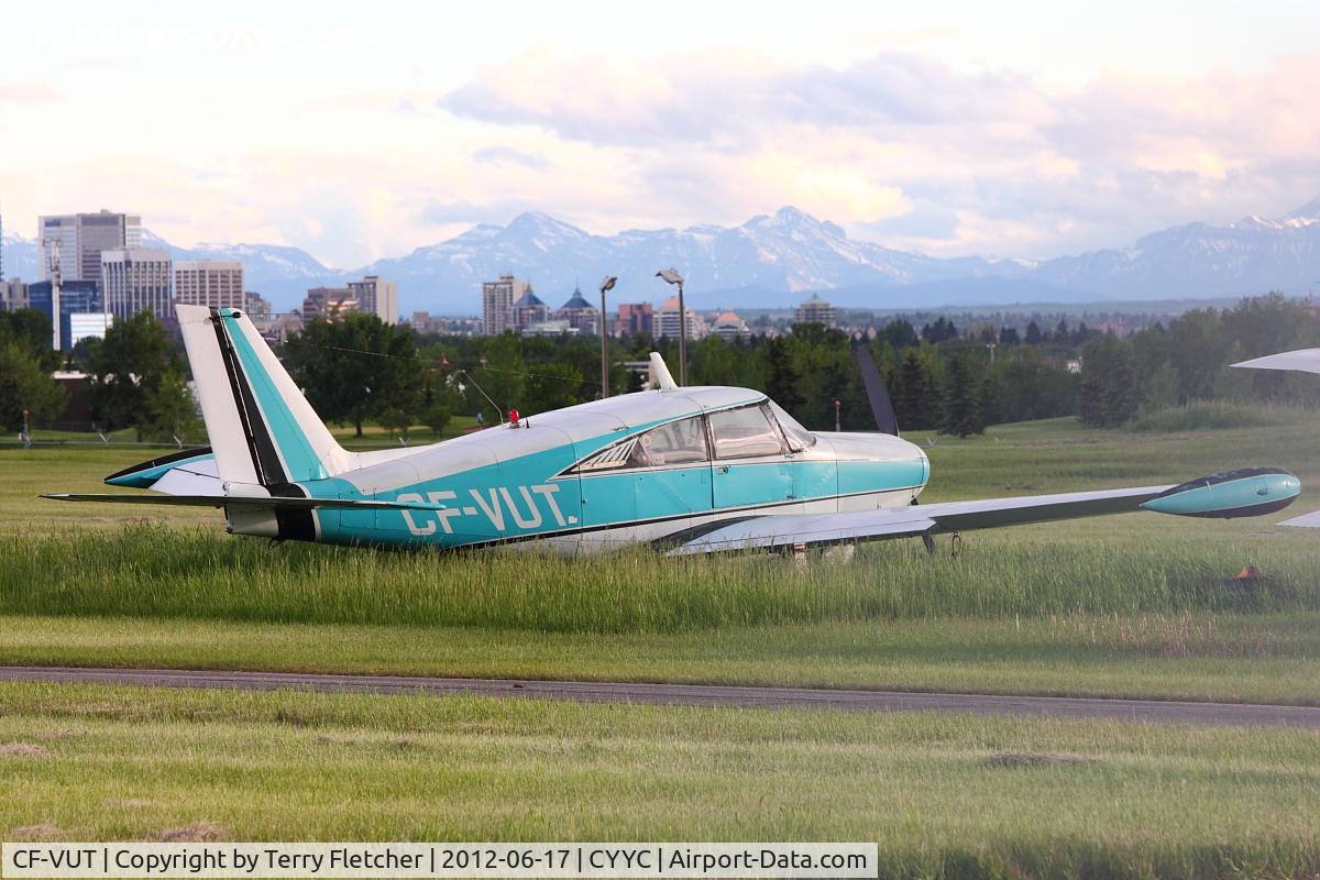 CF-VUT, 1959 Piper PA-24-250 Comanche C/N 24 608, at Calgary