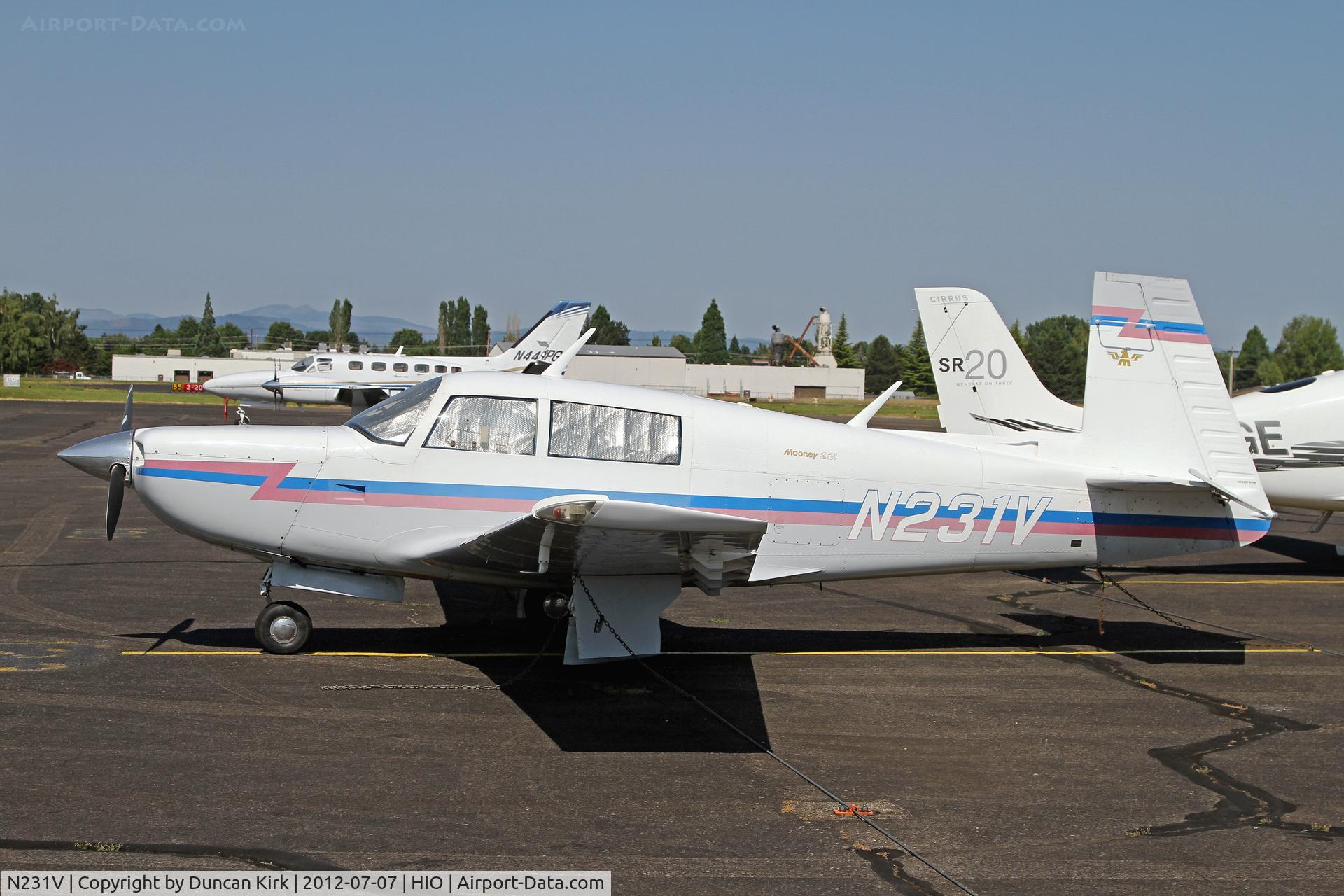N231V, 1979 Mooney M20K C/N 25-0224, Hillsboro ramp shot