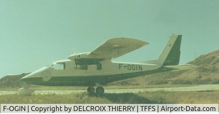 F-OGIN, Partenavia P-68B C/N 83, ex F-BXXC Aéronef détruit le 16 septembre 1989 sur l'aérodrome de Saint-François par l'ouragan HUGO. 
Aéronef pris en photo en 1982 sur l'aérodrome des Saintes.