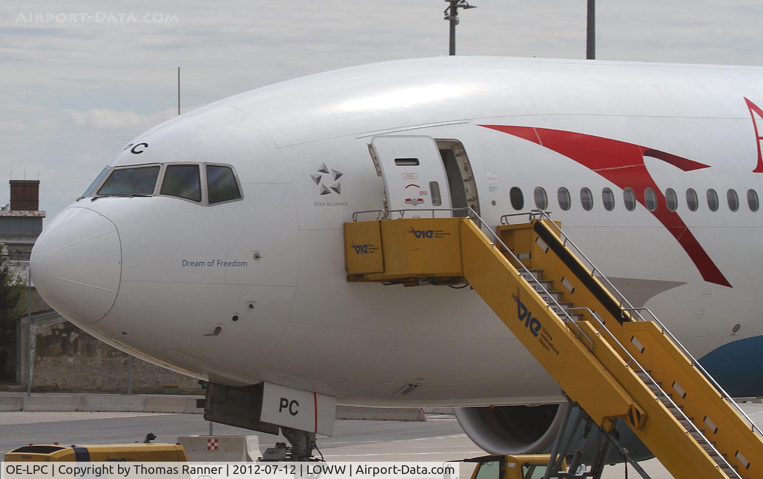 OE-LPC, 2002 Boeing 777-2Z9/ER C/N 29313, Austrian Airlines Boeing 777