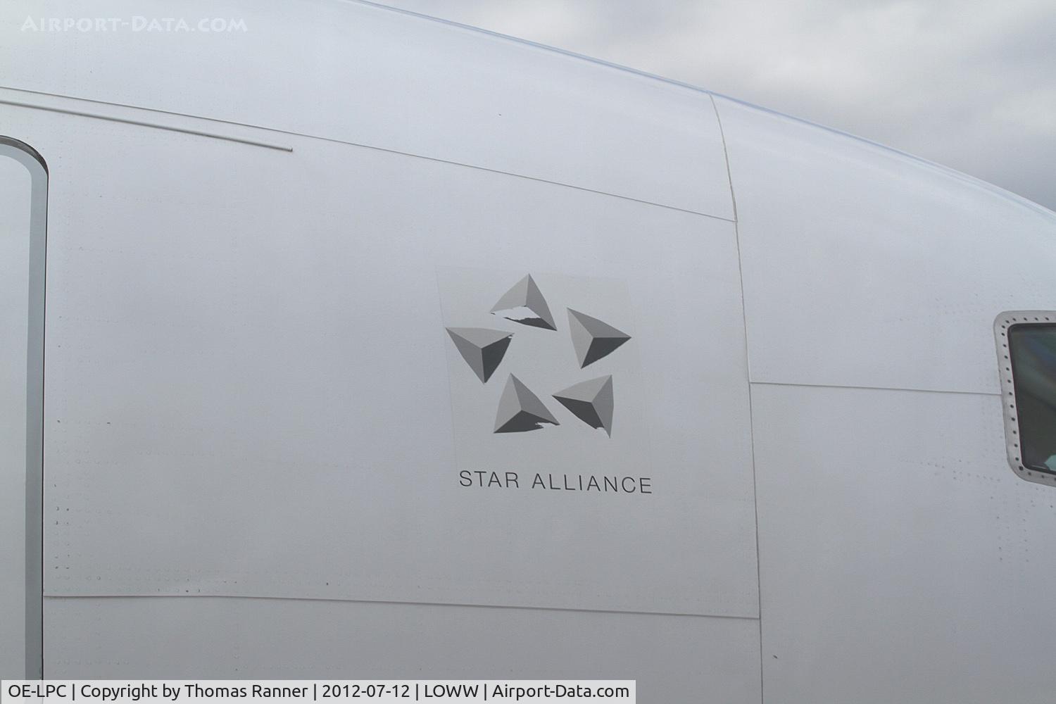OE-LPC, 2002 Boeing 777-2Z9/ER C/N 29313, Austrian Airlines Boeing 777