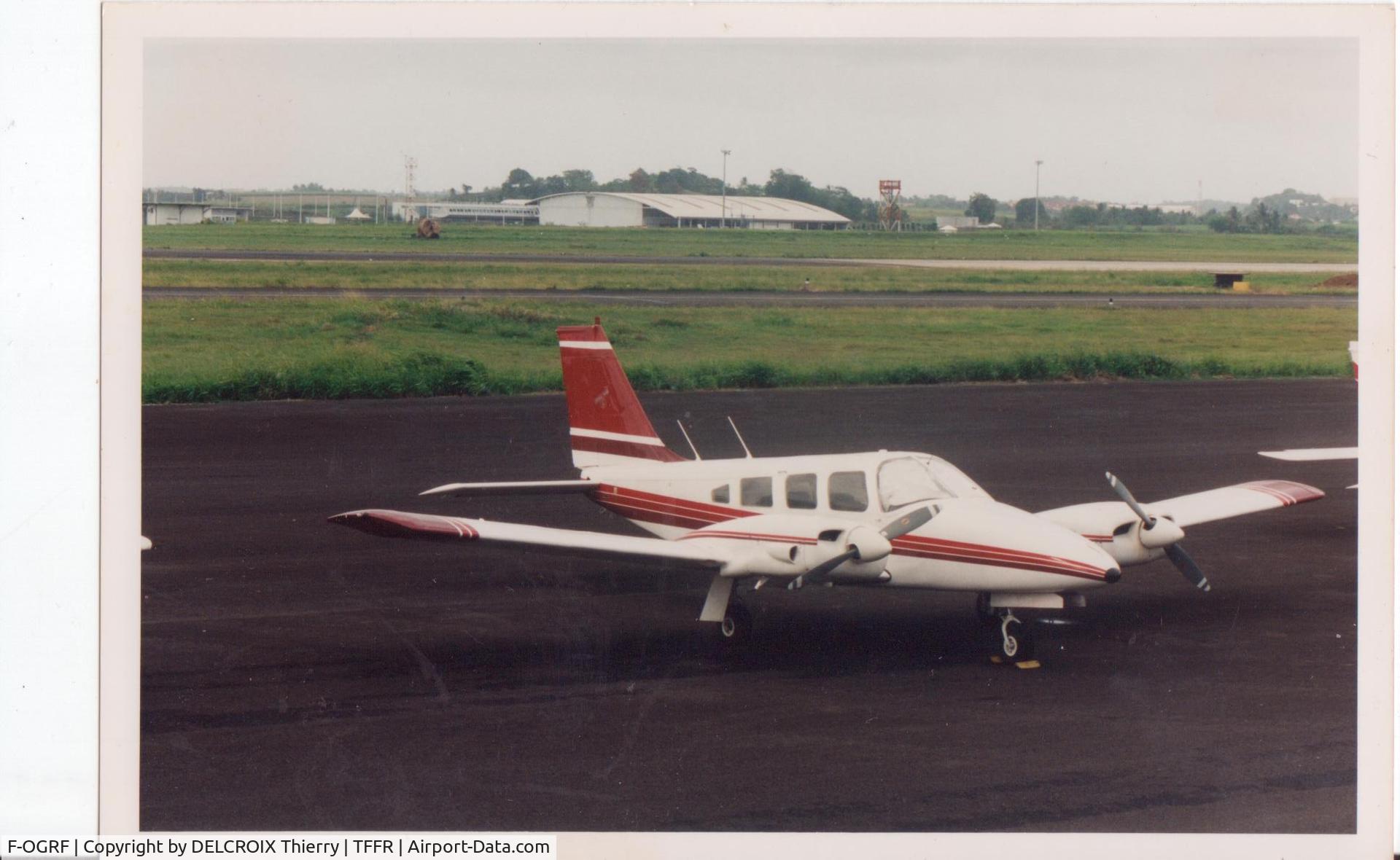F-OGRF, 1974 Piper PA-34-200 C/N 34-7450034, De-registered