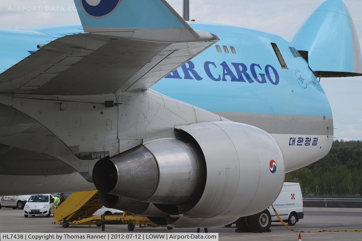 HL7438, 2003 Boeing 747-4B5ERF C/N 33515, Korean Air Cargo Boeing 747