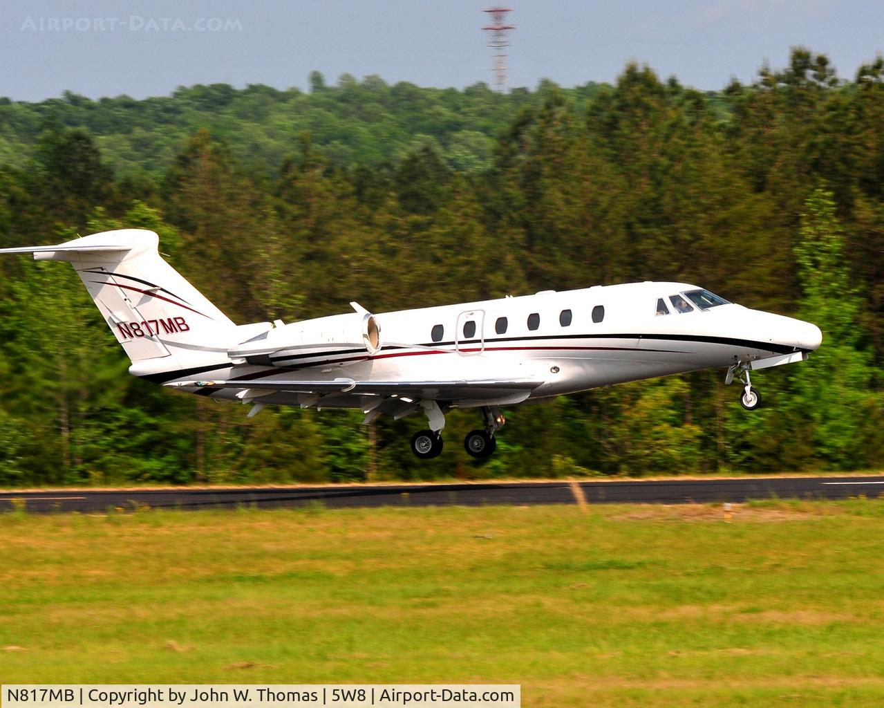 N817MB, 1993 Cessna 650 Citation III C/N 650-7012, Departing runway 22